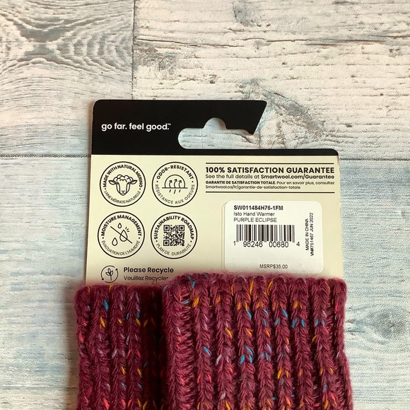 SmartWool Women’s Isto Hand Warmers - Merino Wool - Picture 4 of 4